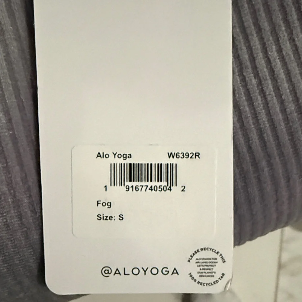 ALO Yoga new tags